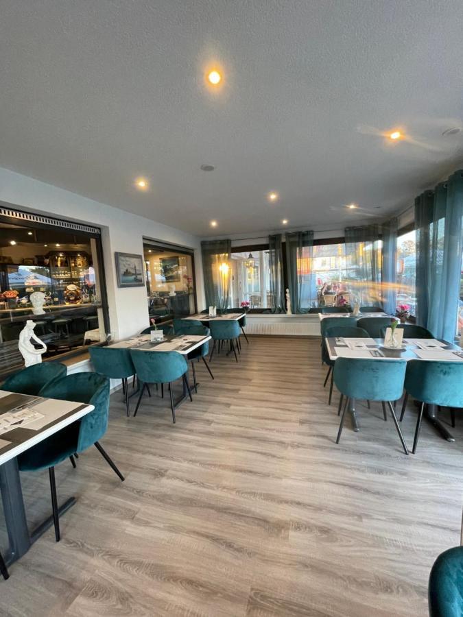Strand Hotel Nordsee, Hotel Deichlaeufer Тосенс Екстериор снимка